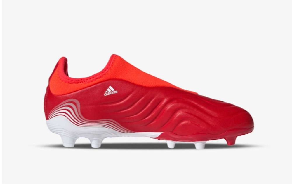 Ghete Adidas fotbal crampoane fara sireturi, marimea 36