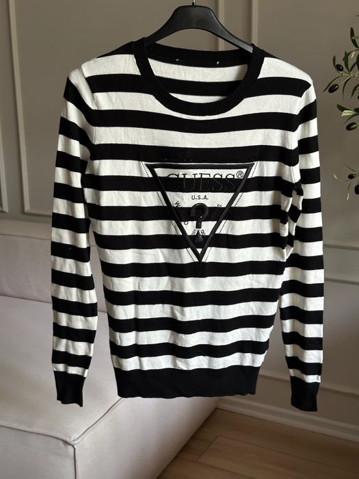 Блуза - GUESS- нова