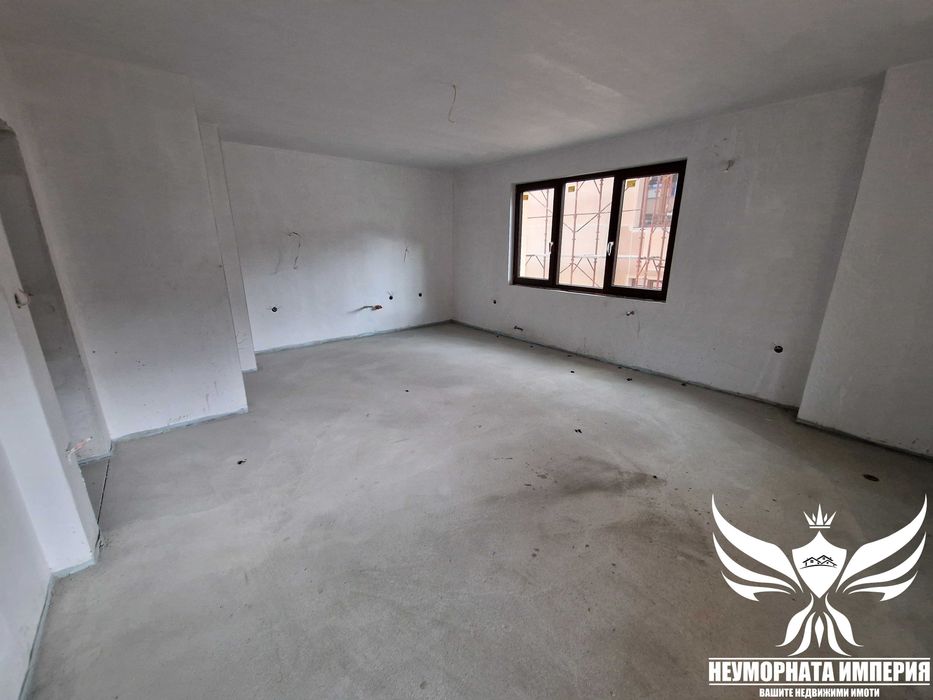 Продава се Тристаен апартамент в Асеновград - 92 кв.м за 1093 €/кв.м - Снимка #1