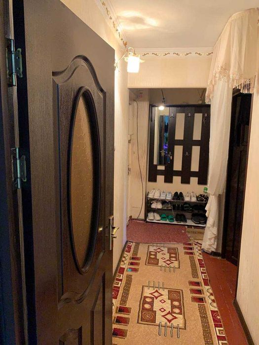 Срочна квартира сотилади