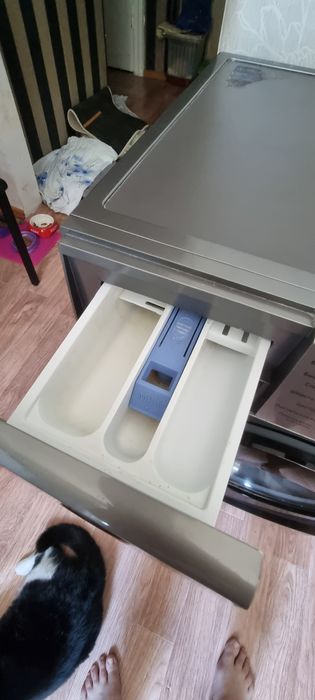 Продаётся  "Midea"