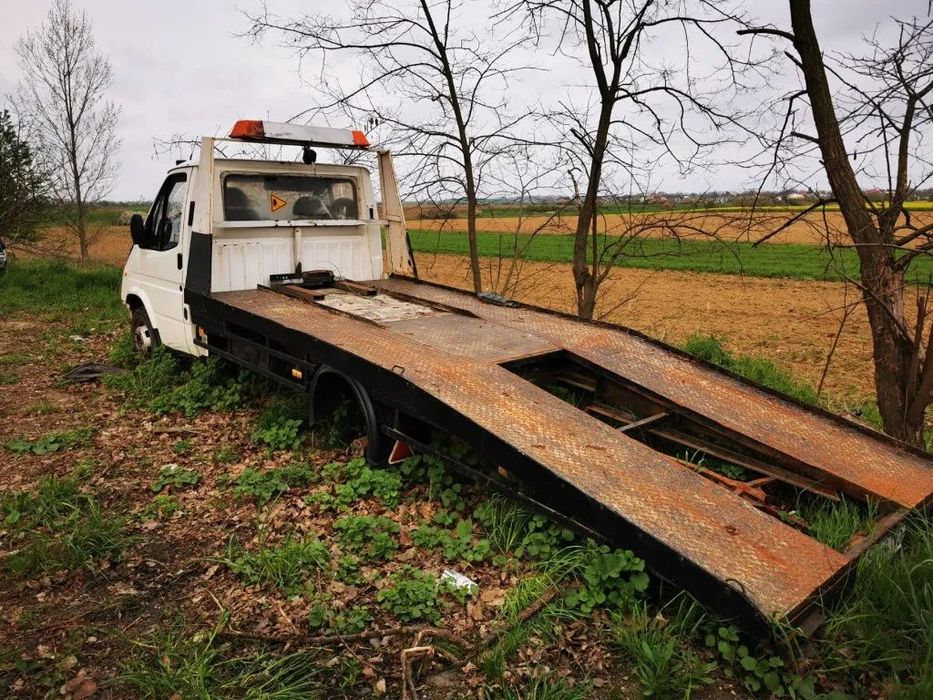 telescop arc dreapta carcasa fitru aer motorina pompa de frana rampa injectoare  Ford Transit , an 1998, motor 2.5 td, 76cp, cod motor 4hb  dezmembrez