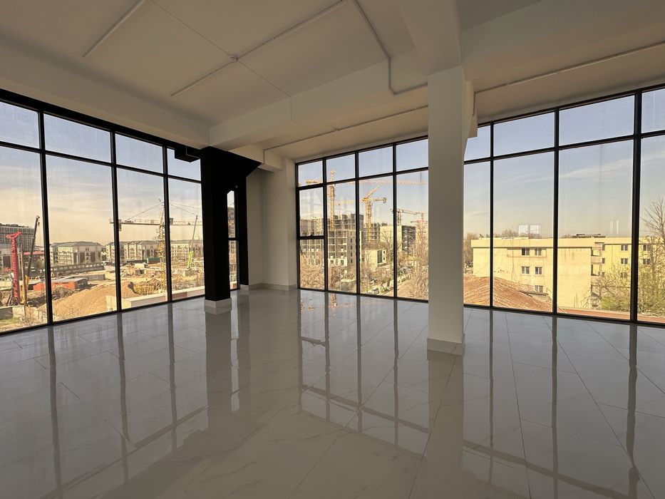 Сдается в аренду под магазин декора, мебели или офис Рынок Жомий