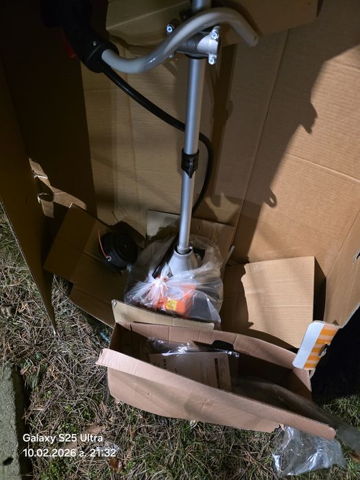 Бензинов тример premium