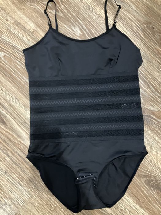 Дамско боди нови