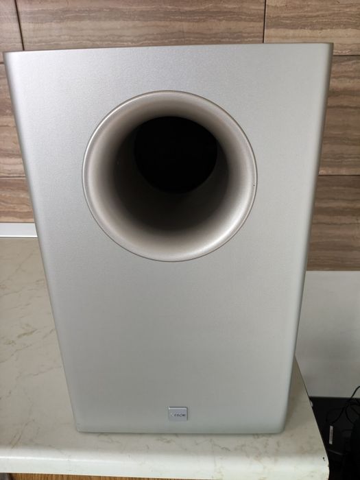 Canton CD 1 SC, subwoofer activ perfect funcțional, bas foarte bun!