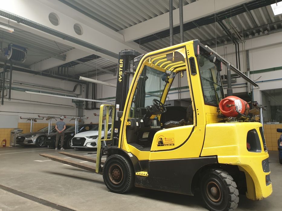 Stivuitor de inchiriat