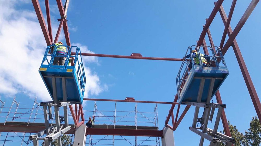 Confectii metalice, structuri metalice, hale, garaje, garduri, porti