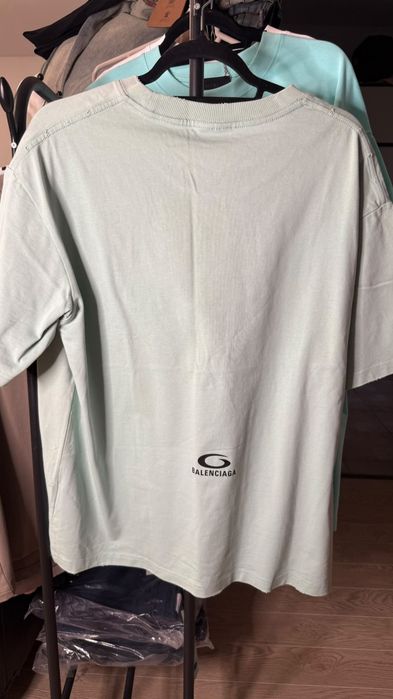 Tricou Balenciaga