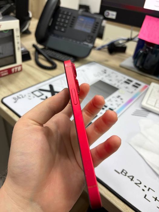 Продается Iphone 14