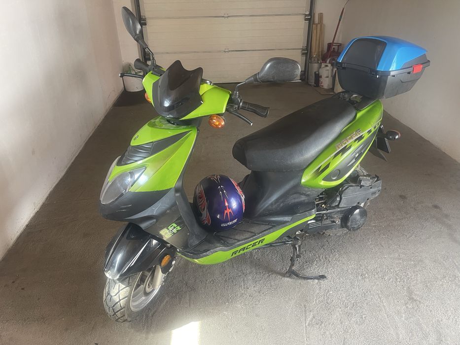 Скутер reiser lupus 150