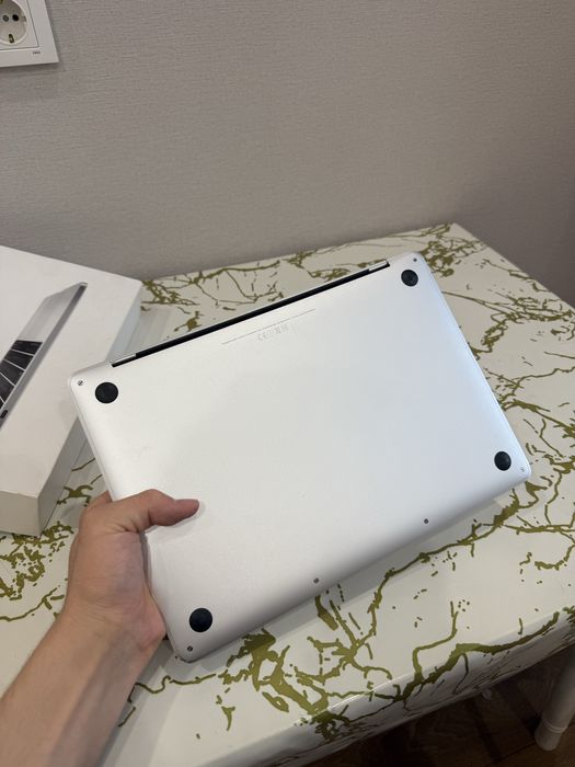 Макбук про 2017 retina