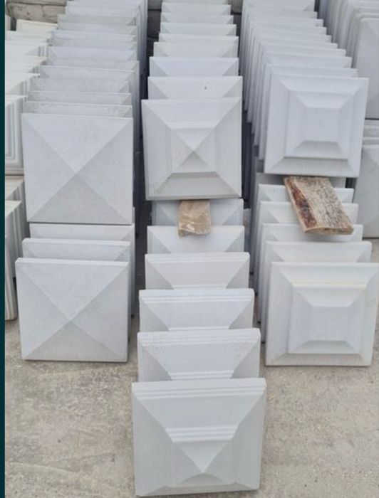 Capace de Gard Acoperiși stâlpii