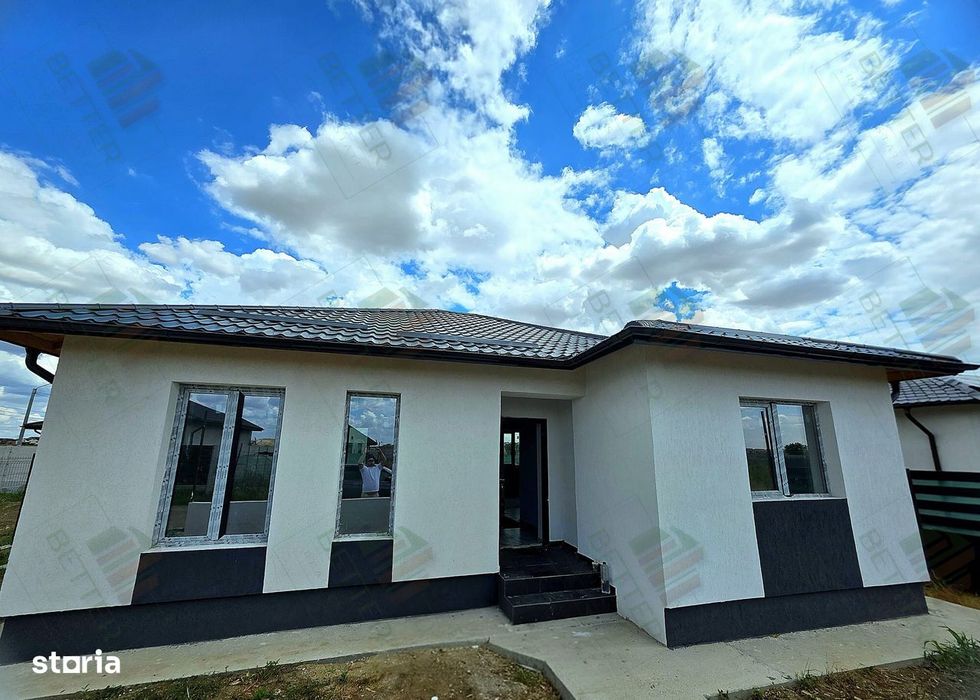 Casa Parter Individuala + Pod Comuna Berceni - 3 camere - 2 Bai