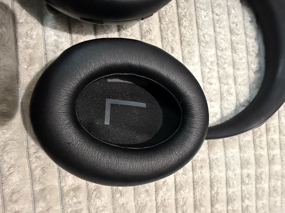 BOSE NC 700 wireless