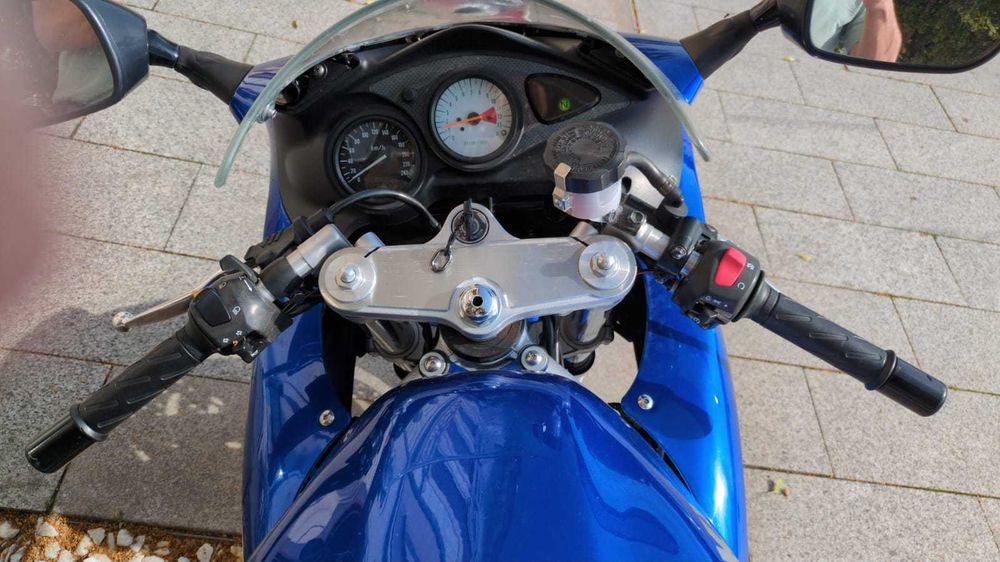 SUZUKI SV650, 2002, 7000km!, 2700Euro