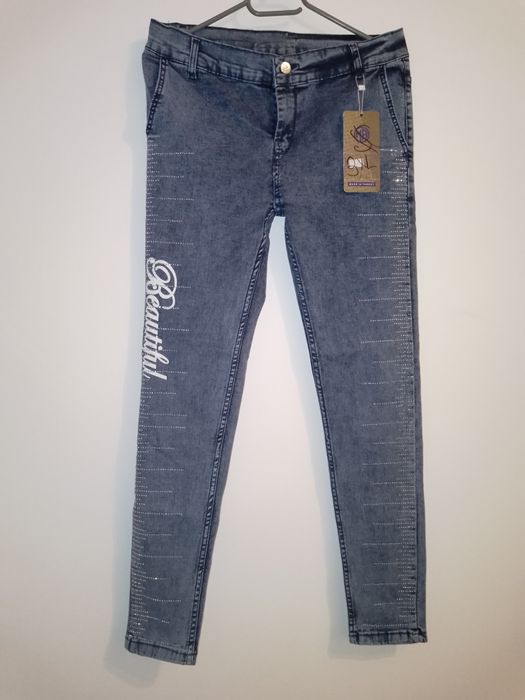 Blugi de damă  noi cu etichetă
