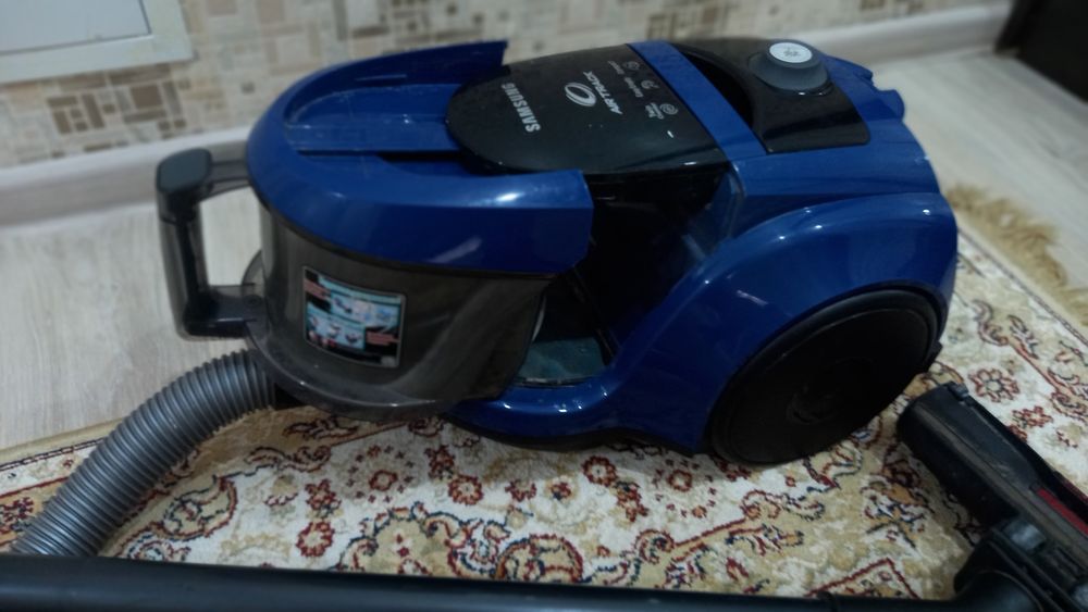 Продам пылесос Samsung