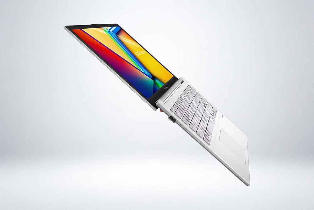 ASUS Vivobook 15 / Ryzen 5 / 8GB LPDDR5 / 512GB SSD / Гарантия 1 год