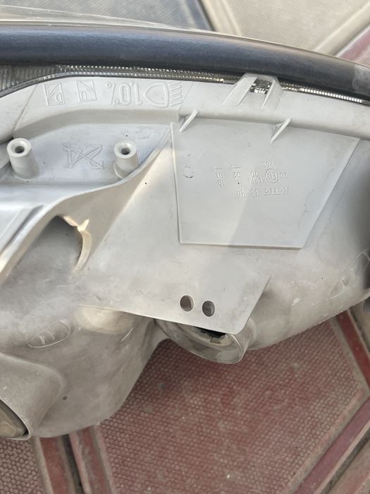 Фары toyota ichikon буу
