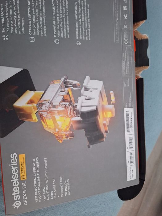 Механична клавиатура steelseries