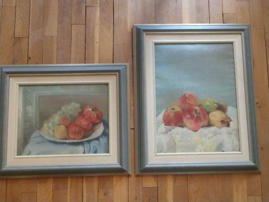Картини маслени бои от началото и  средата на миналия век.