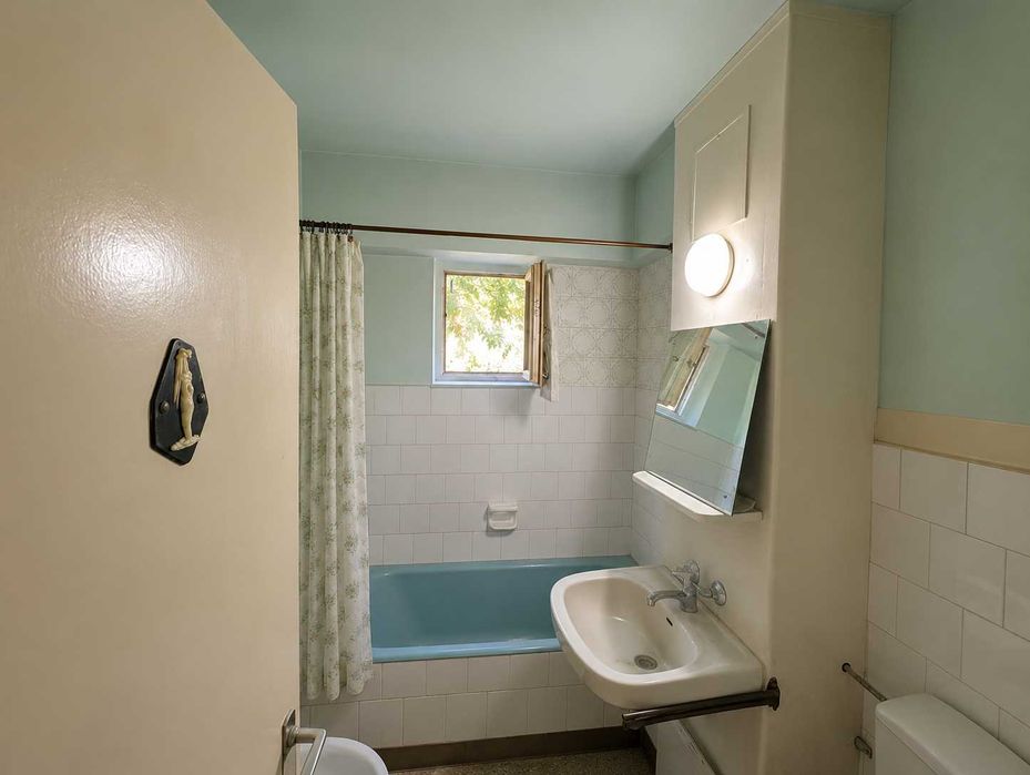 Apartament 2 camere decomandat etaj 1 Traian Repka