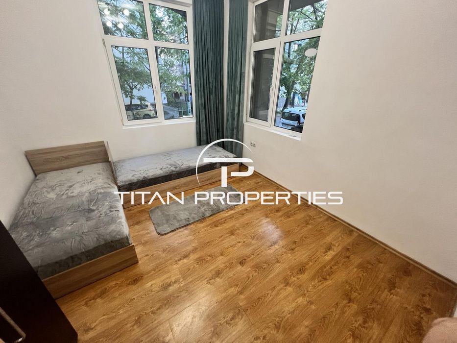 Дава се под наем Тристаен апартамент в Бургас, Възраждане - 128 кв.м за 408 € - Снимка #5