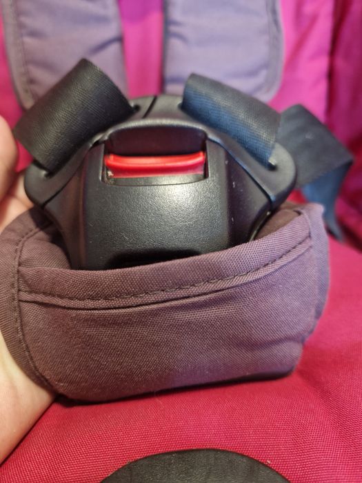 Автокресло Bebe comfort Axiss