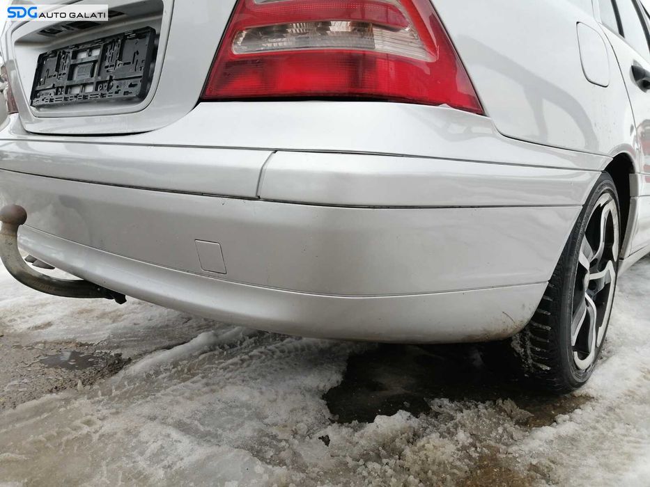 Bara Spoiler Spate Mercedes W203 Clasa C Class Berlina Sedan 2001 - 2007 Culoare 744