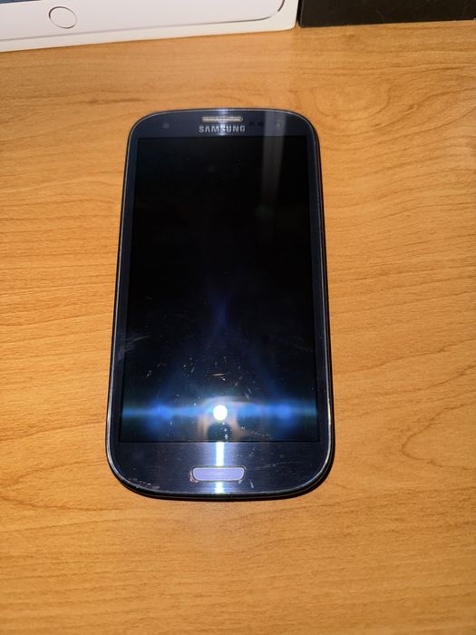 Продам телефоны на запчасти