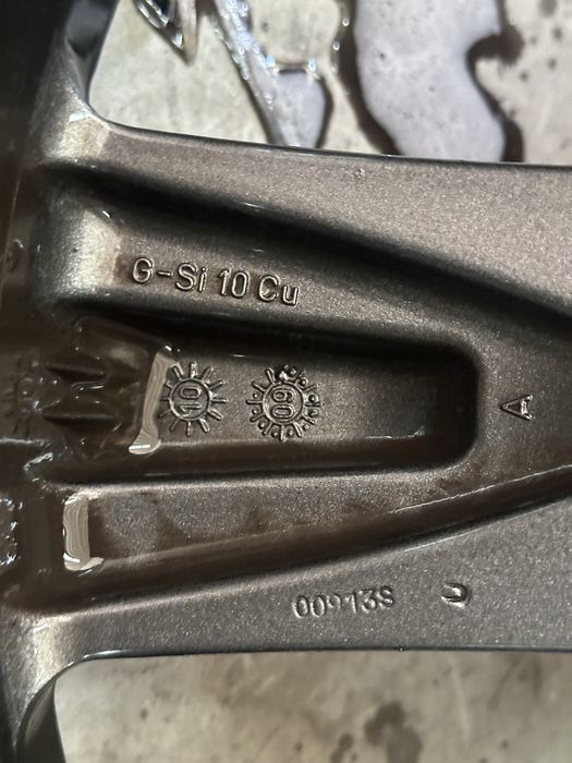 Porshe джанти  5x130 -10.5 j -9j -et52-et50