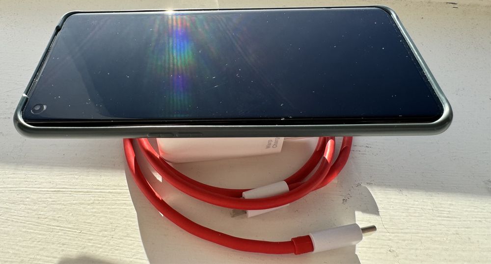 OnePlus 9 pro 12 gb ram 256 gb