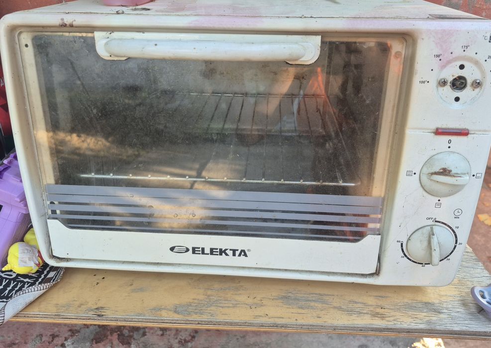 Продаётся электрическая печка