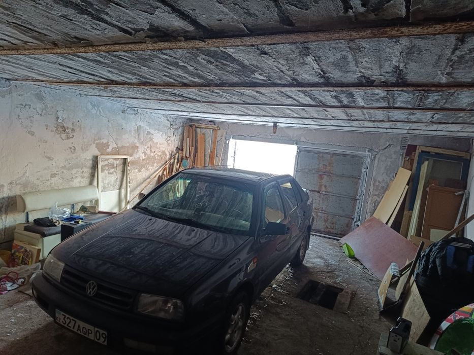 Продаю гараж на Востоке 3.