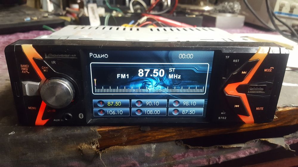 Продам магнитолы