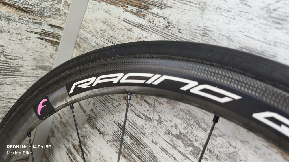 Карбонови шосейни капли Fulcrum Racing Quattro Rim