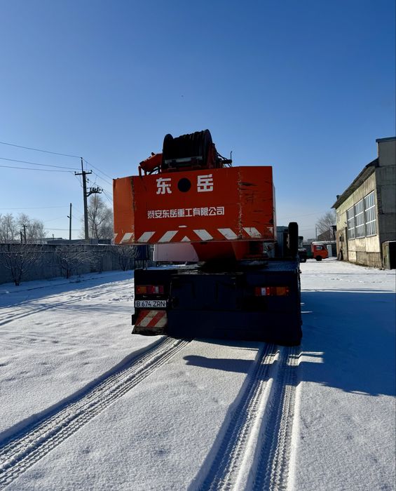 Кран FAW Todano TL300