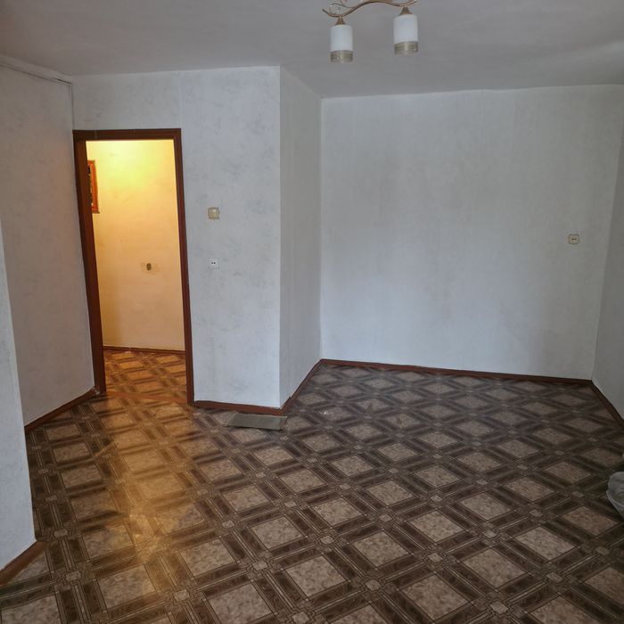 Сдам 1х комн срочно Саяхат