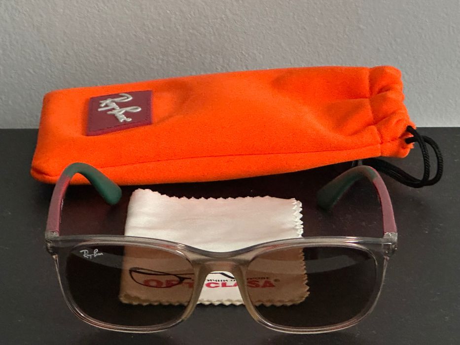 Слънчеви Детски очила Rayban JR