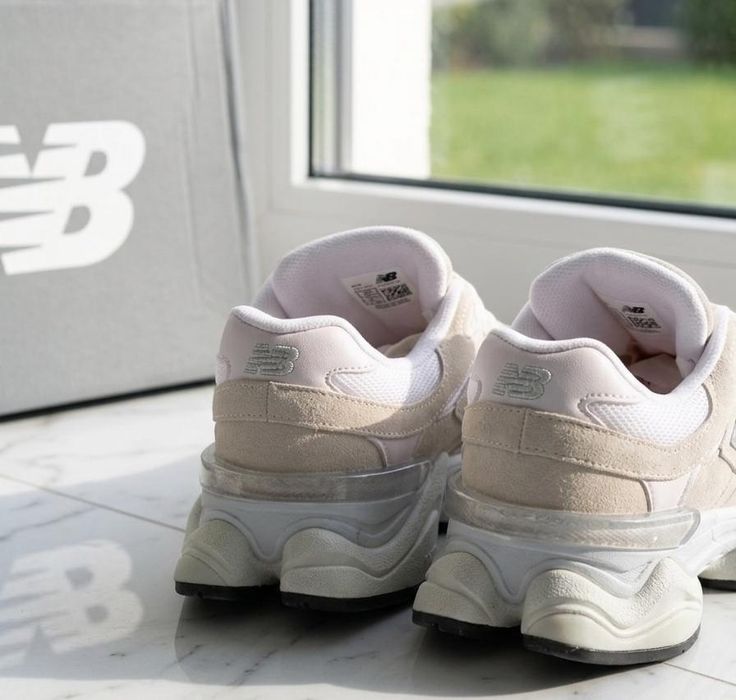 Adidasi New Balance 9060 Alb Premium