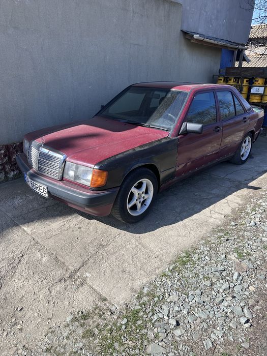 Vând proiet mercedes 190E  w201