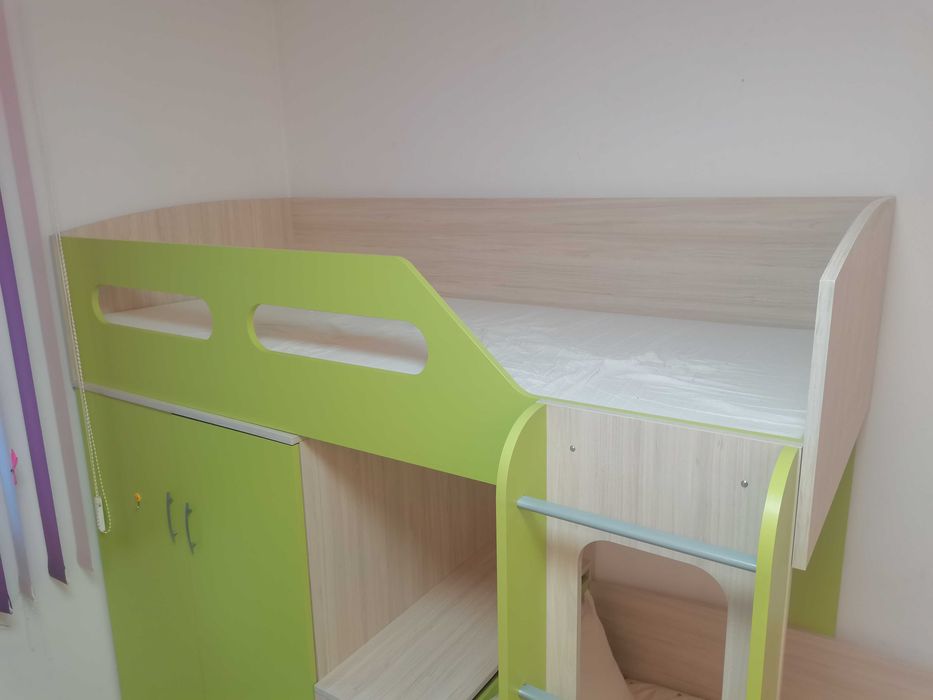 Двуетажно  легло