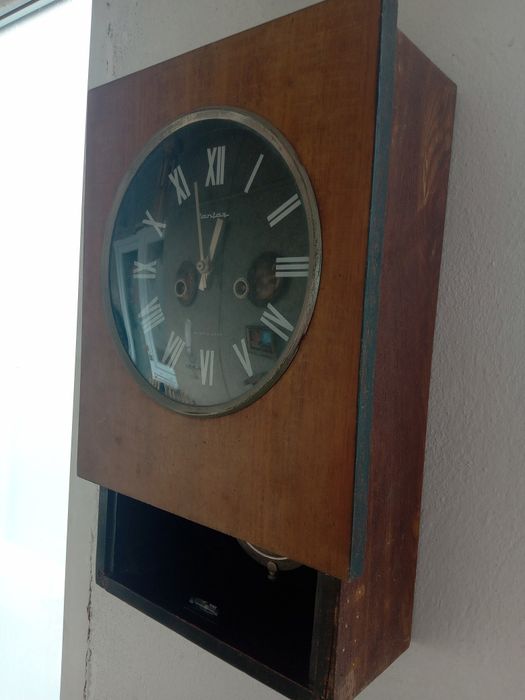 Pendulă veche LANTAR