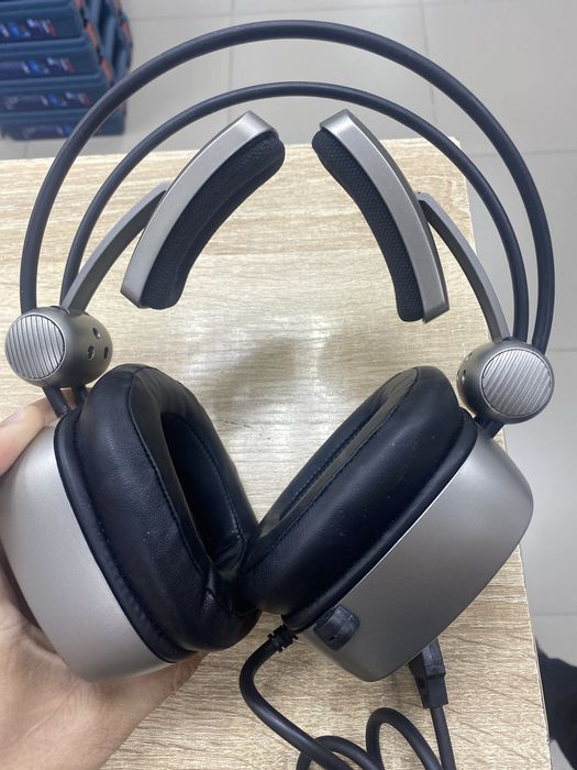 Наушник Xiberia X21 (TM79)
