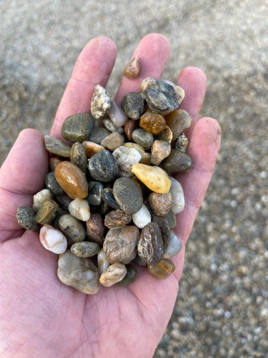 Livrez la comanda nisip balast  sort piatra concasata