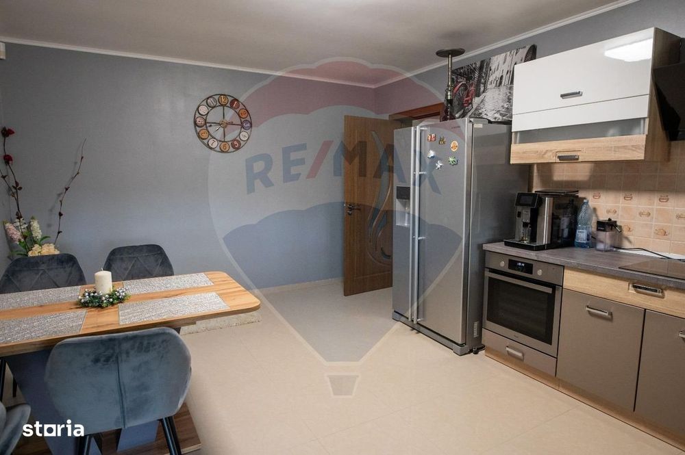 Casă / Vilă cu 5 camere de vânzare