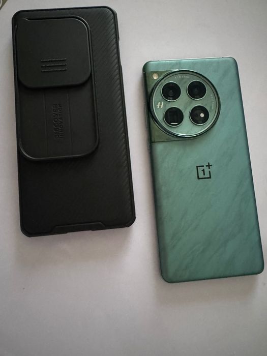 OnePlus 12 1 терабайт срочно нужны деньги