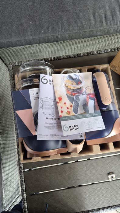 Aparat de gatit la aburi babymoov