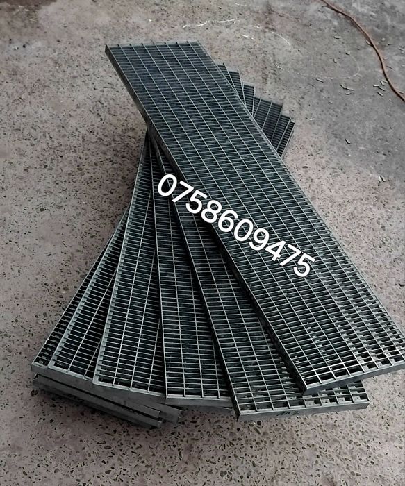 Trepte-grilaje zincate 80x23